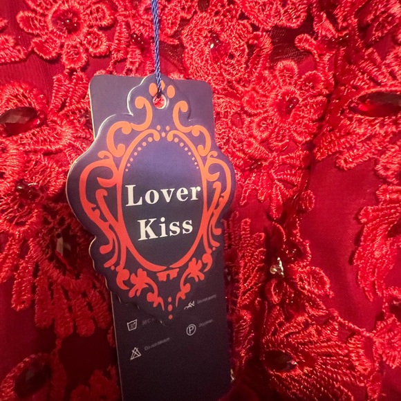 Formal gown - Picture 6 of 6